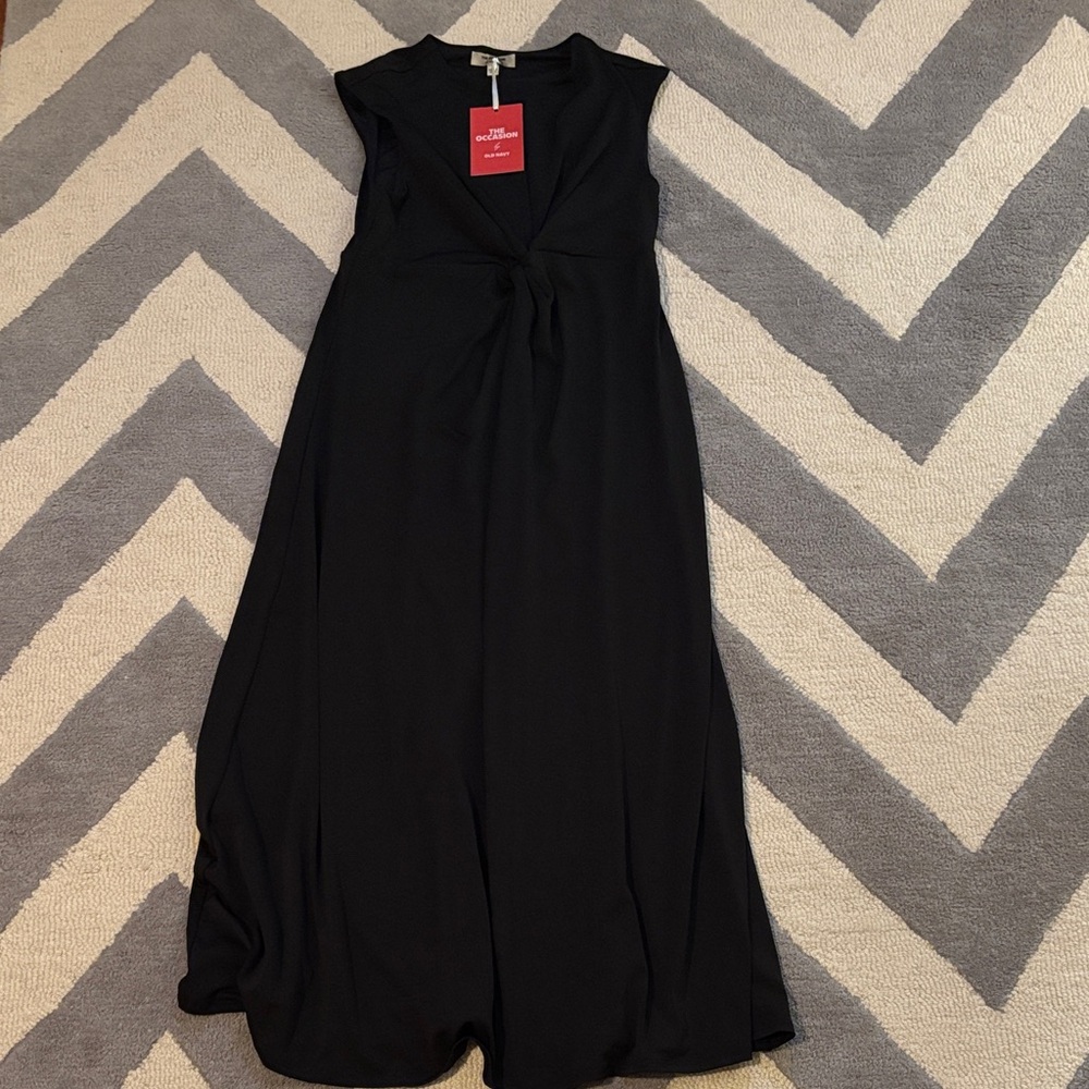 Old Navy Women’s Black Maxi Dress